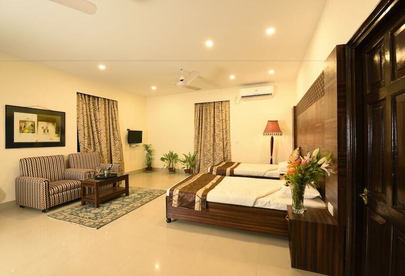 بنسيون Chowdhury's Guest House