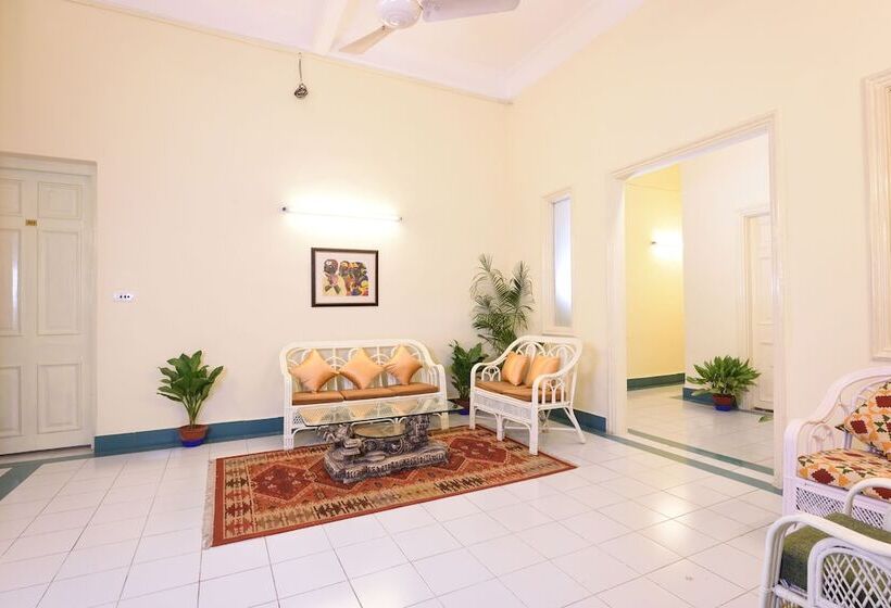 بنسيون Chowdhury's Guest House