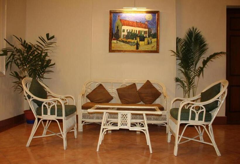 بنسيون Chowdhury's Guest House