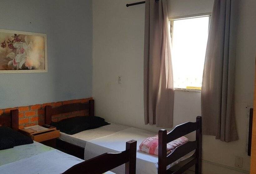 פנסיון E Pousada Freitas