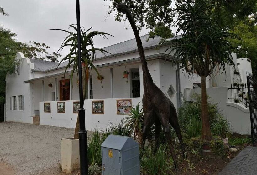 بنسيون Fiore Guest Accommodation