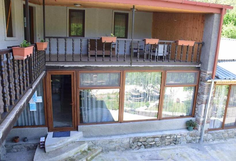 پانسیون Guest House Ilto