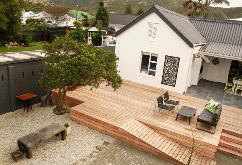 پانسیون Hermanus Champagne Accommodation