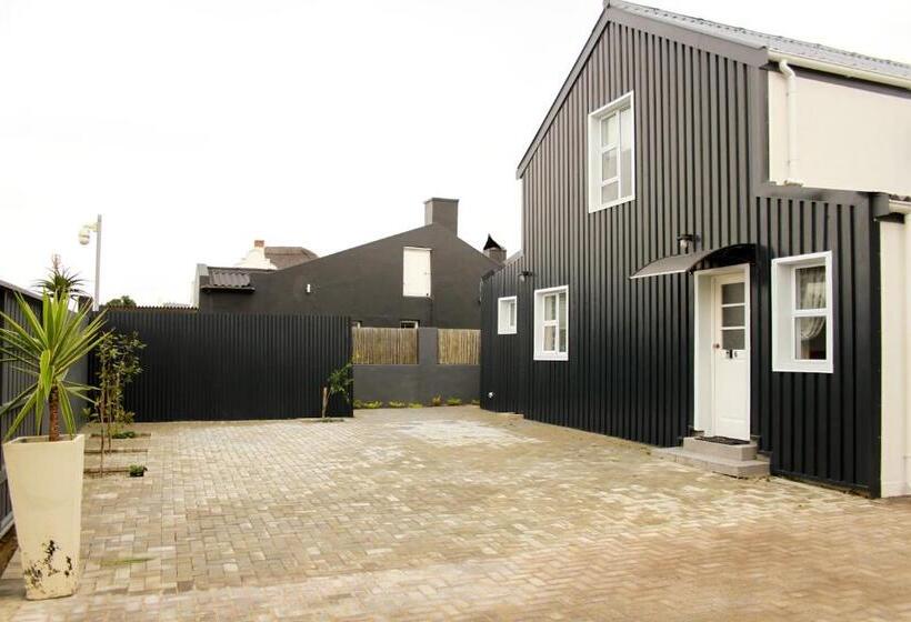 پانسیون Hermanus Champagne Accommodation