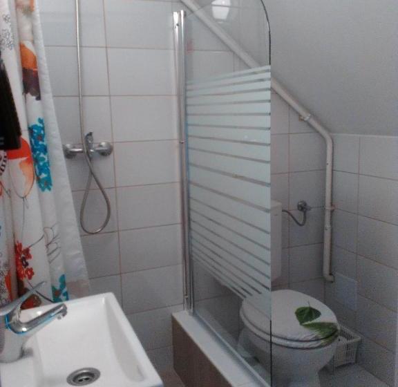 펜션 Kútvölgy Vendégház