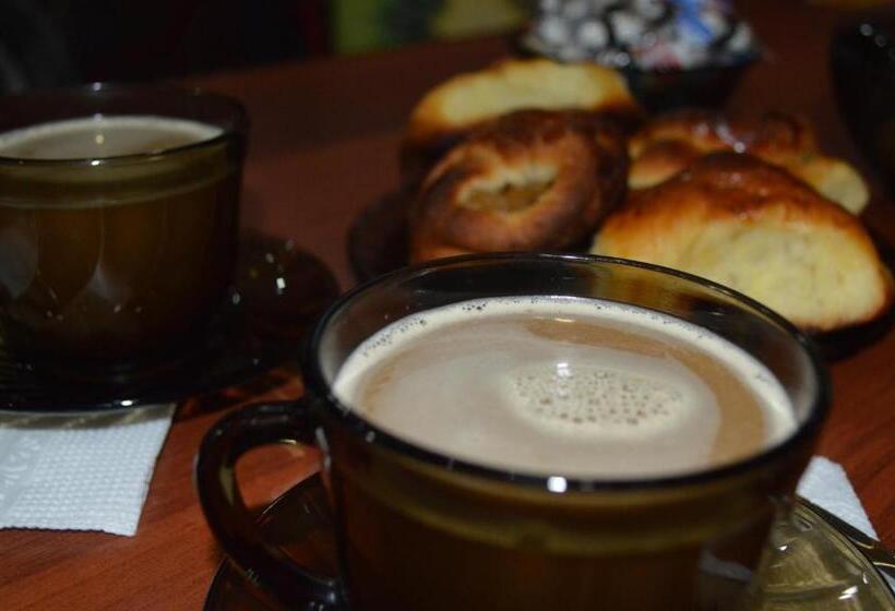 پانسیون Lotos Guest House