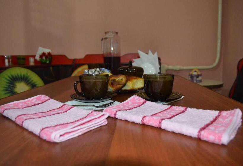 پانسیون Lotos Guest House