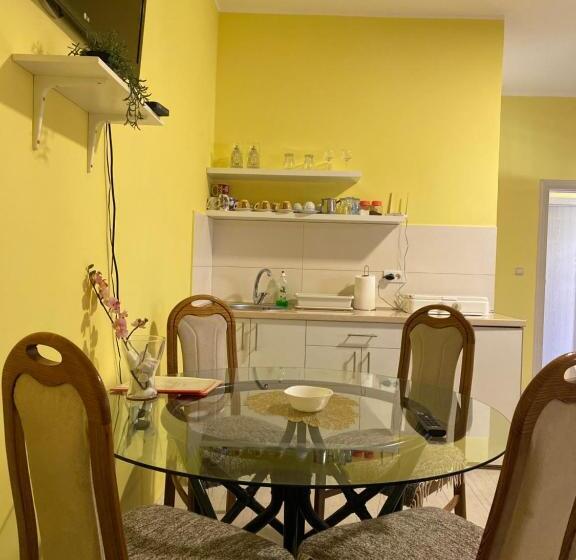 پانسیون Maslina Rooms