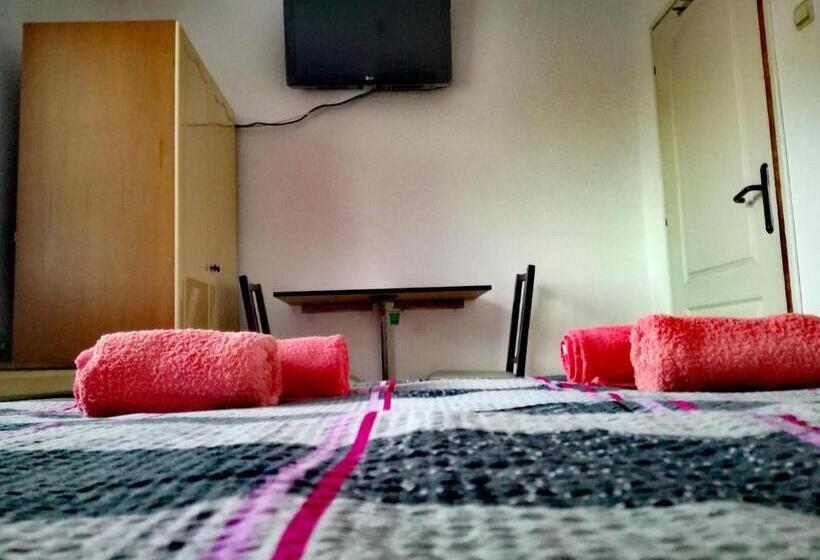 پانسیون Maslina Rooms