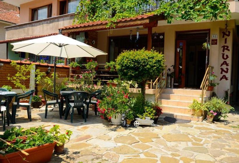 Пансион Nirvana Guest House