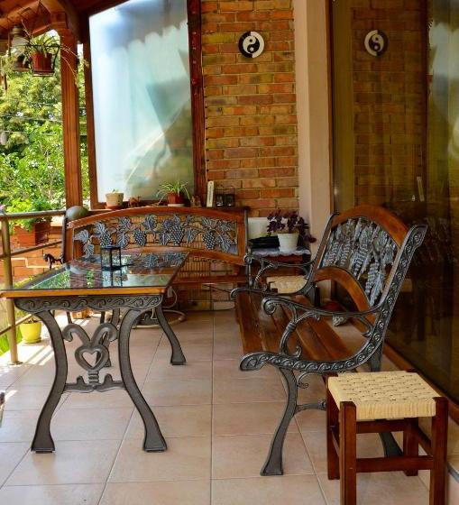 Пансион Nirvana Guest House