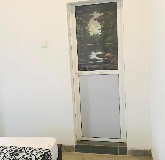 بنسيون Royal Resort