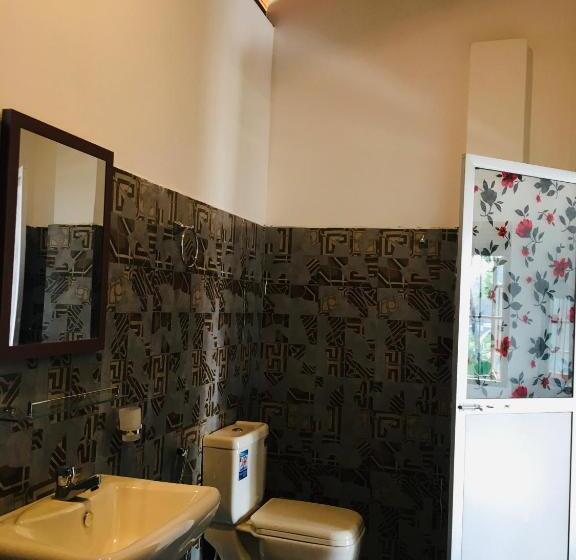 بنسيون Royal Resort