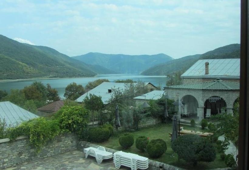 پانسیون Villa Ananuri