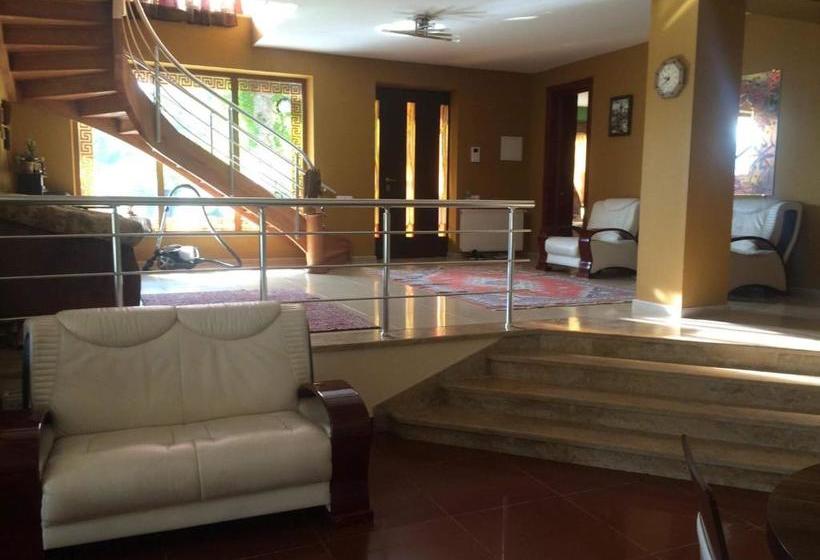 پانسیون Villa Ananuri