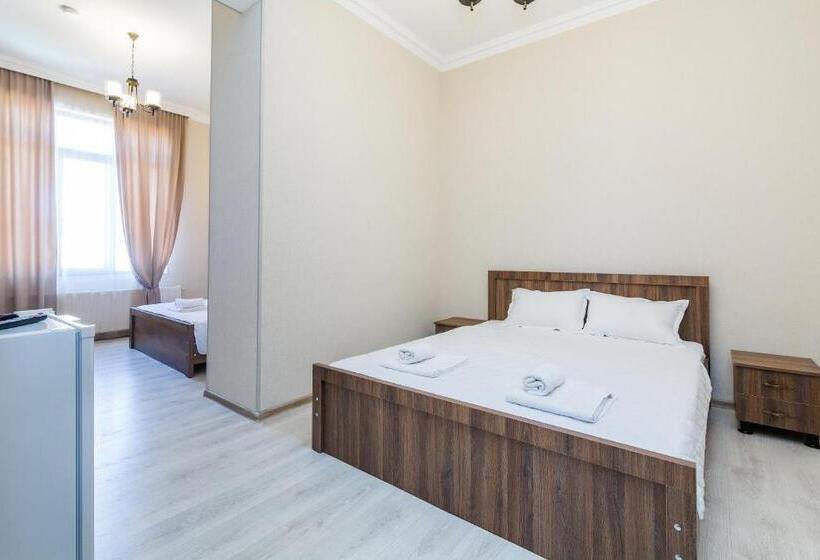 پانسیون White Hotel Guesthouse