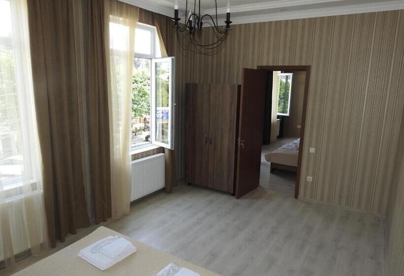 پانسیون White Hotel Guesthouse