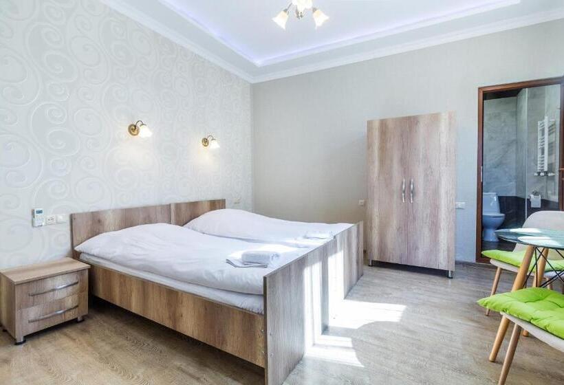 پانسیون White Hotel Guesthouse