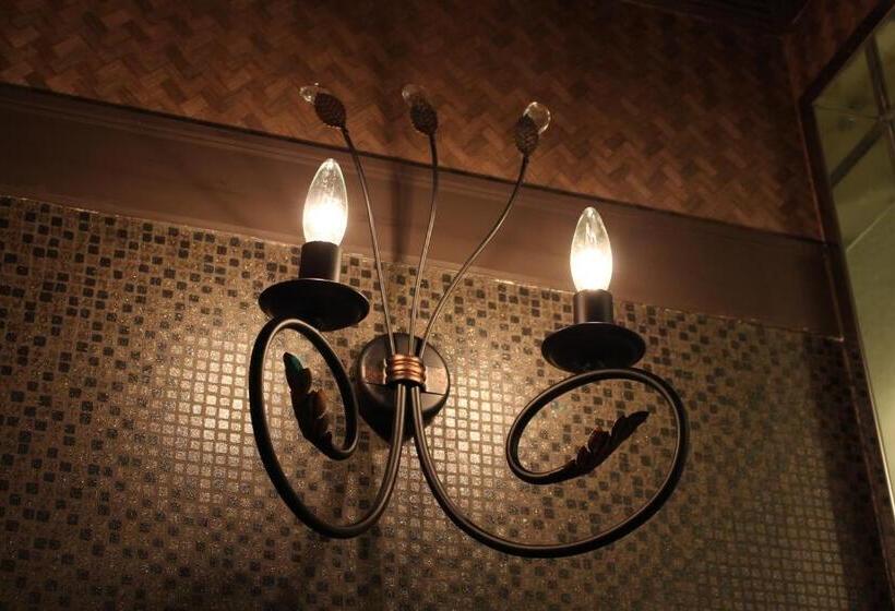 ホテル アンジュエトワール 堺   Adult Only