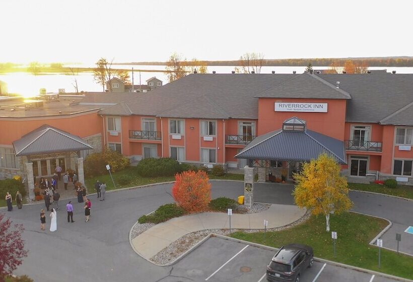 فندق صغير Riverrock Inn & Conference Centre