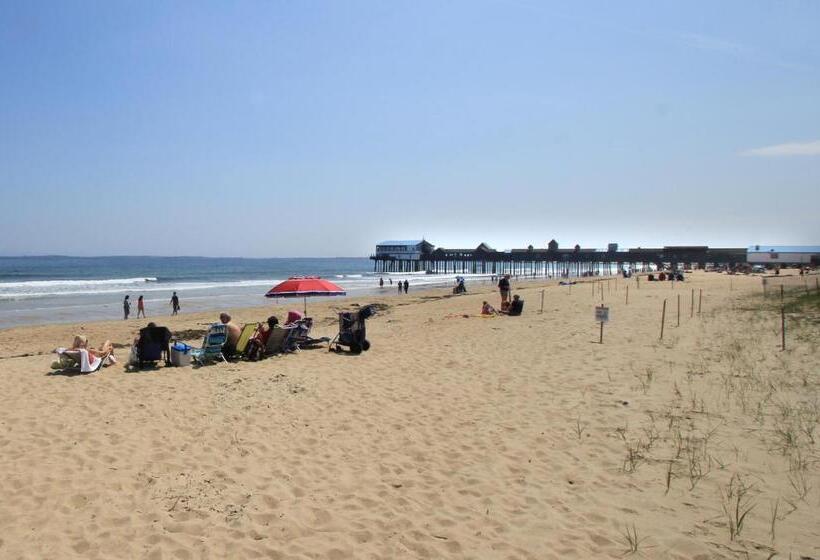 Atlantic Ocean Suites