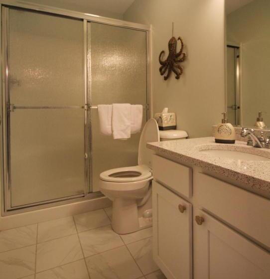 Atlantic Ocean Suites