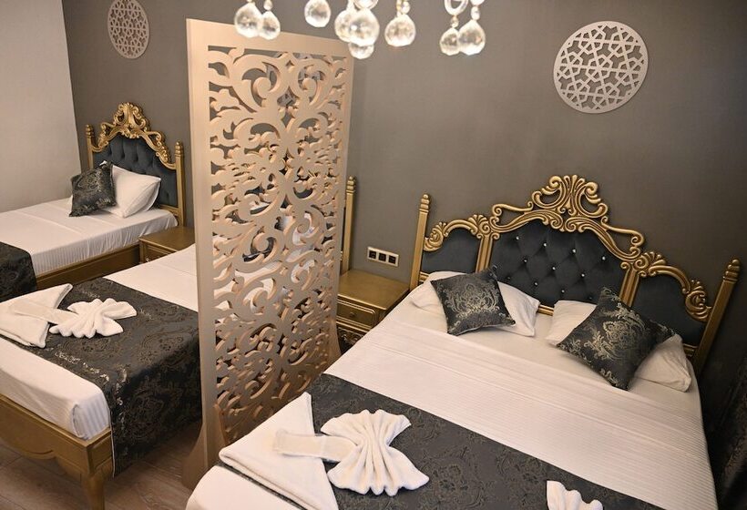 هتل Ethnica Suites