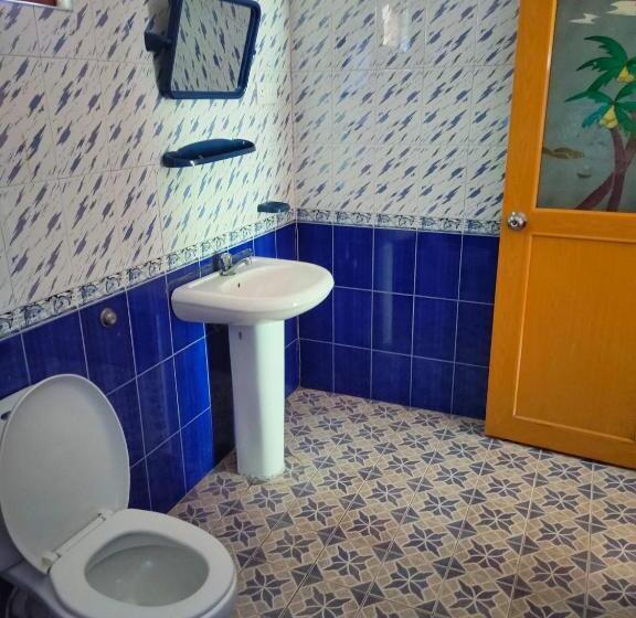 膳宿费 Ancient Tree