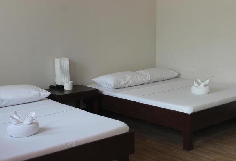 پانسیون Anaya Beach Resort