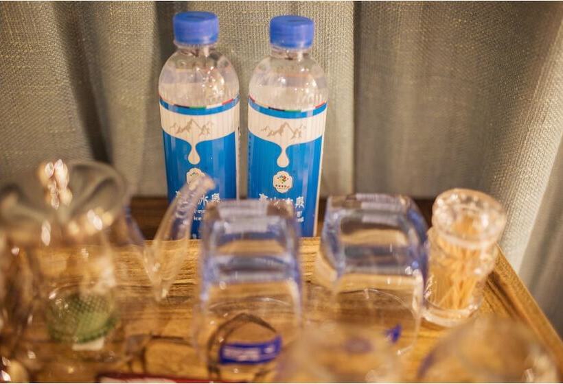 Пансион Blossom Dynasty Inn