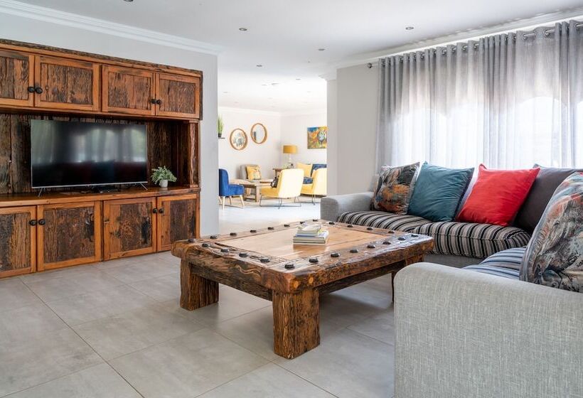 פנסיון Casa Albergo Corporate Guest House