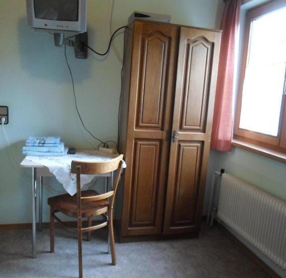 بنسيون Gästehaus Zussner