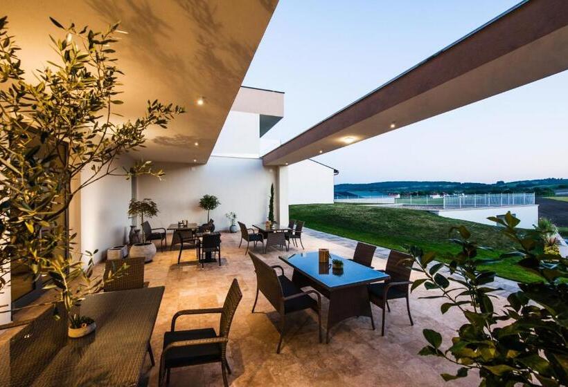 Пансион Gut Leithaberg