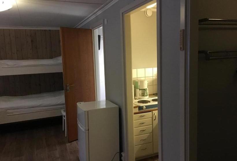 פנסיון Knappgården