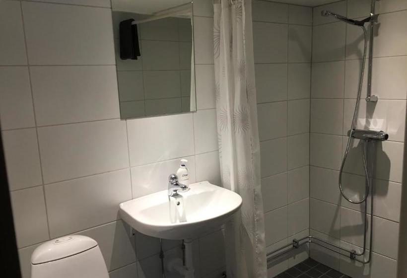 פנסיון Knappgården