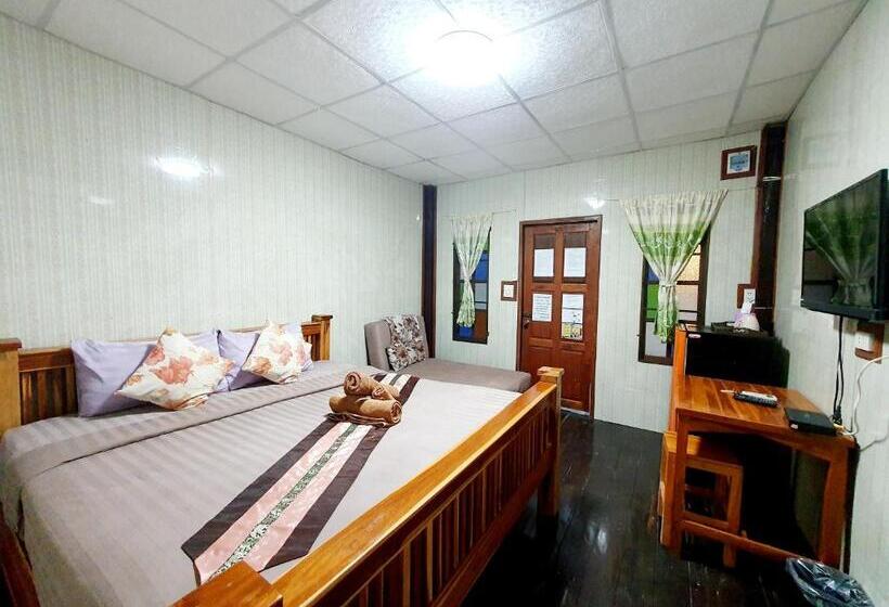 پانسیون Ktt Resort Sukhothai