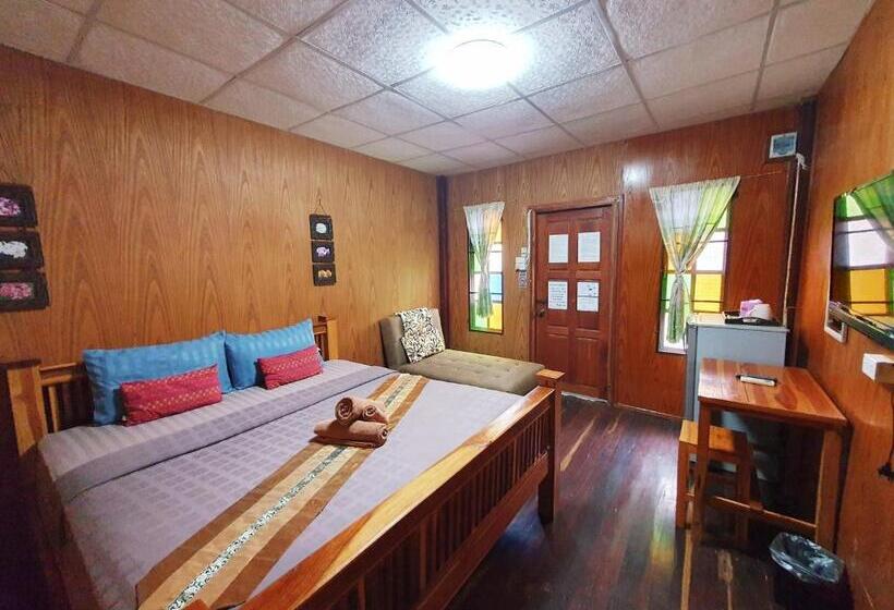 پانسیون Ktt Resort Sukhothai