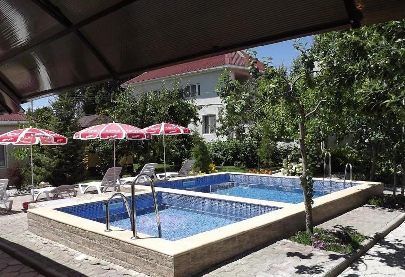 پانسیون гостевой дом лабиринт