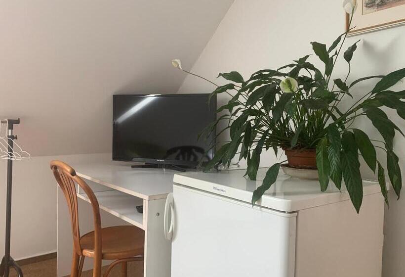 Panzió Penzion Karlov