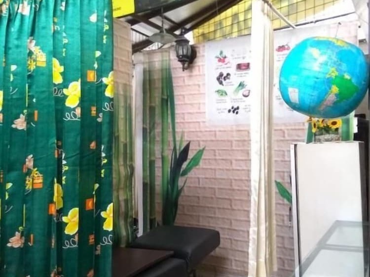 Пансион Peony Guesthouse