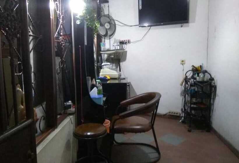 Пансион Peony Guesthouse