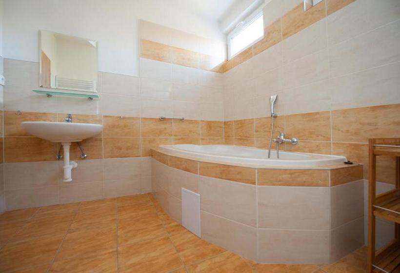 پانسیون Ubytování Merlot