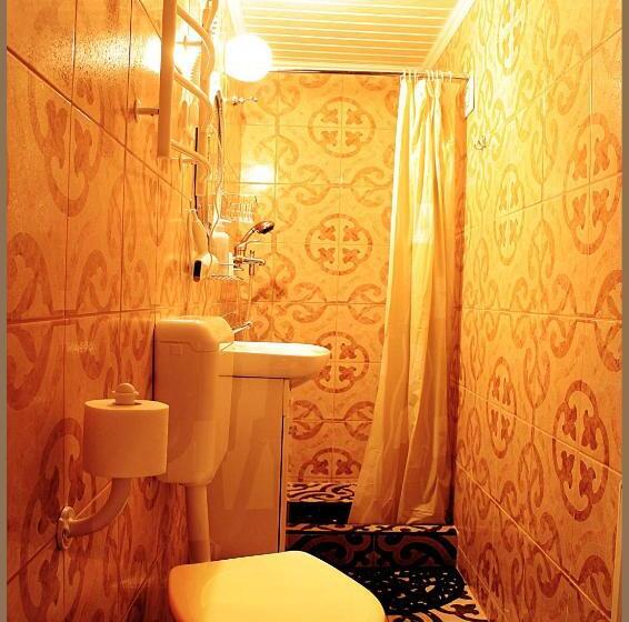 بنسيون White & Quiet Apartment House