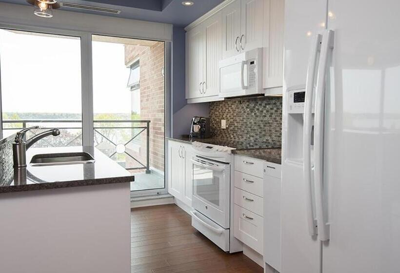 Tall Ships Landing Coastal Resort