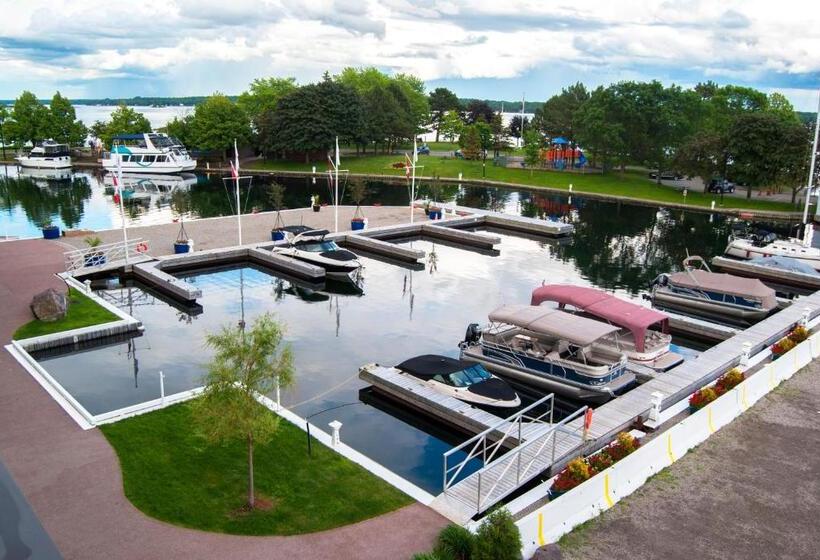 Tall Ships Landing Coastal Resort