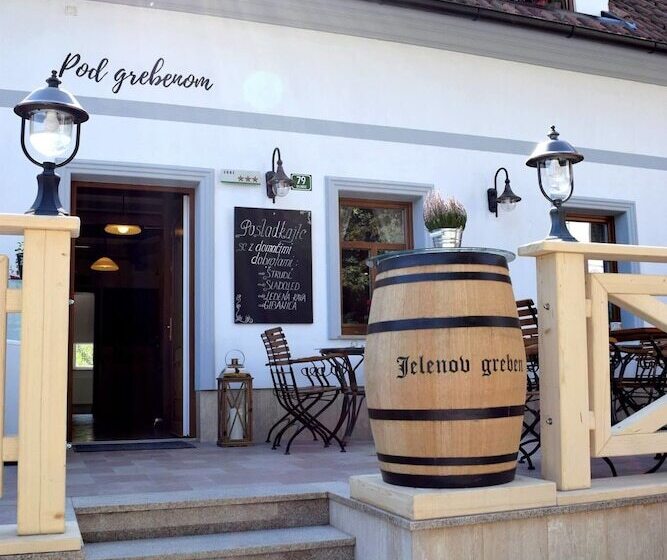 هاستل Guest House Pod Grebenom