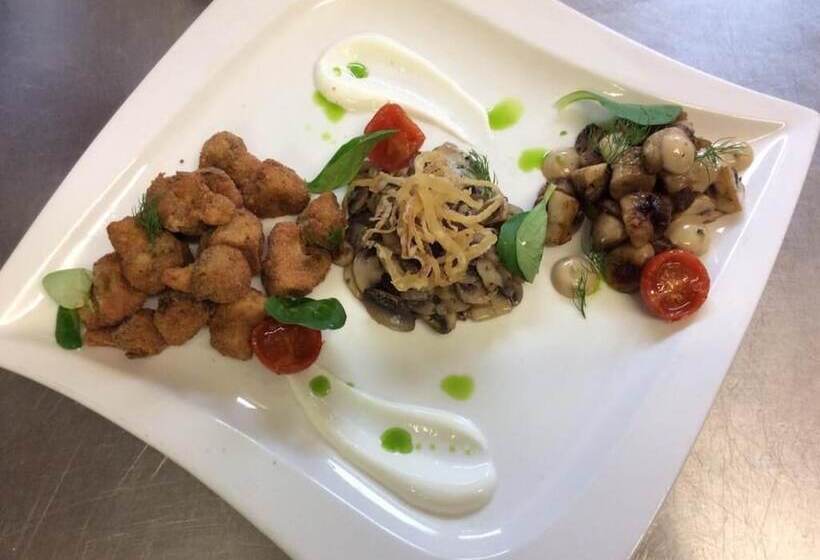 هاستل Guest House Pod Grebenom