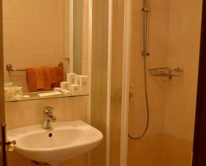 هاستل Guest House Pod Grebenom