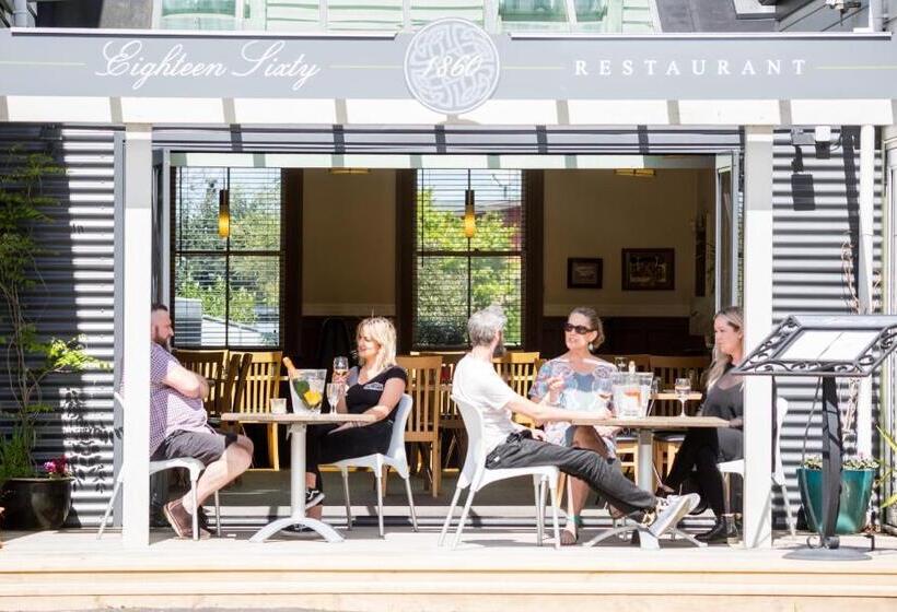 هاستل The Greytown