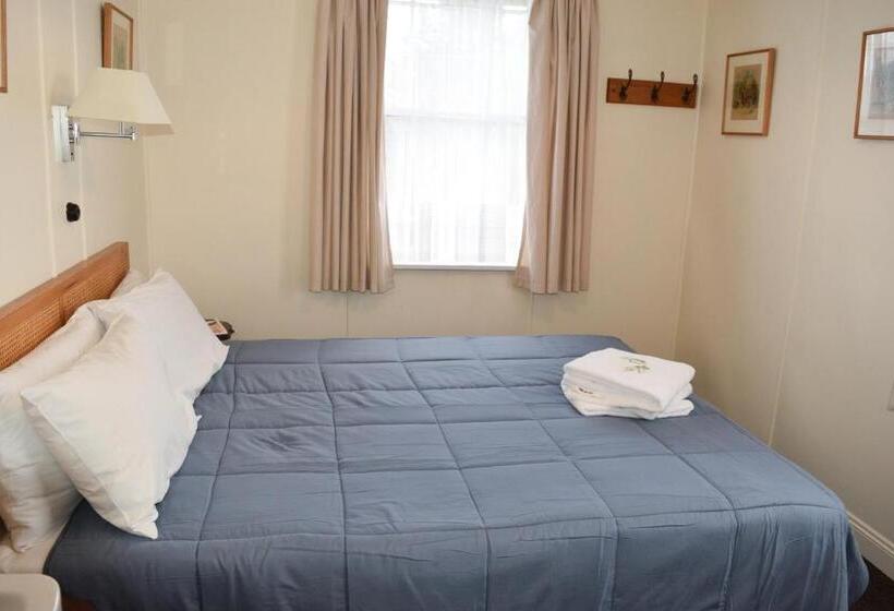 هاستل The Greytown